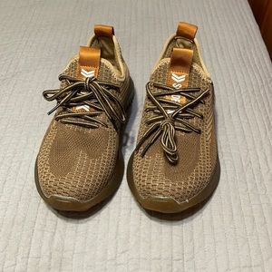 Steel Toe Sneakers !